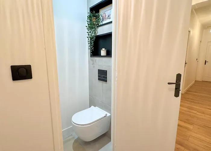 Maison Climatisee 5min Cite Terrasse Et Parking Ak